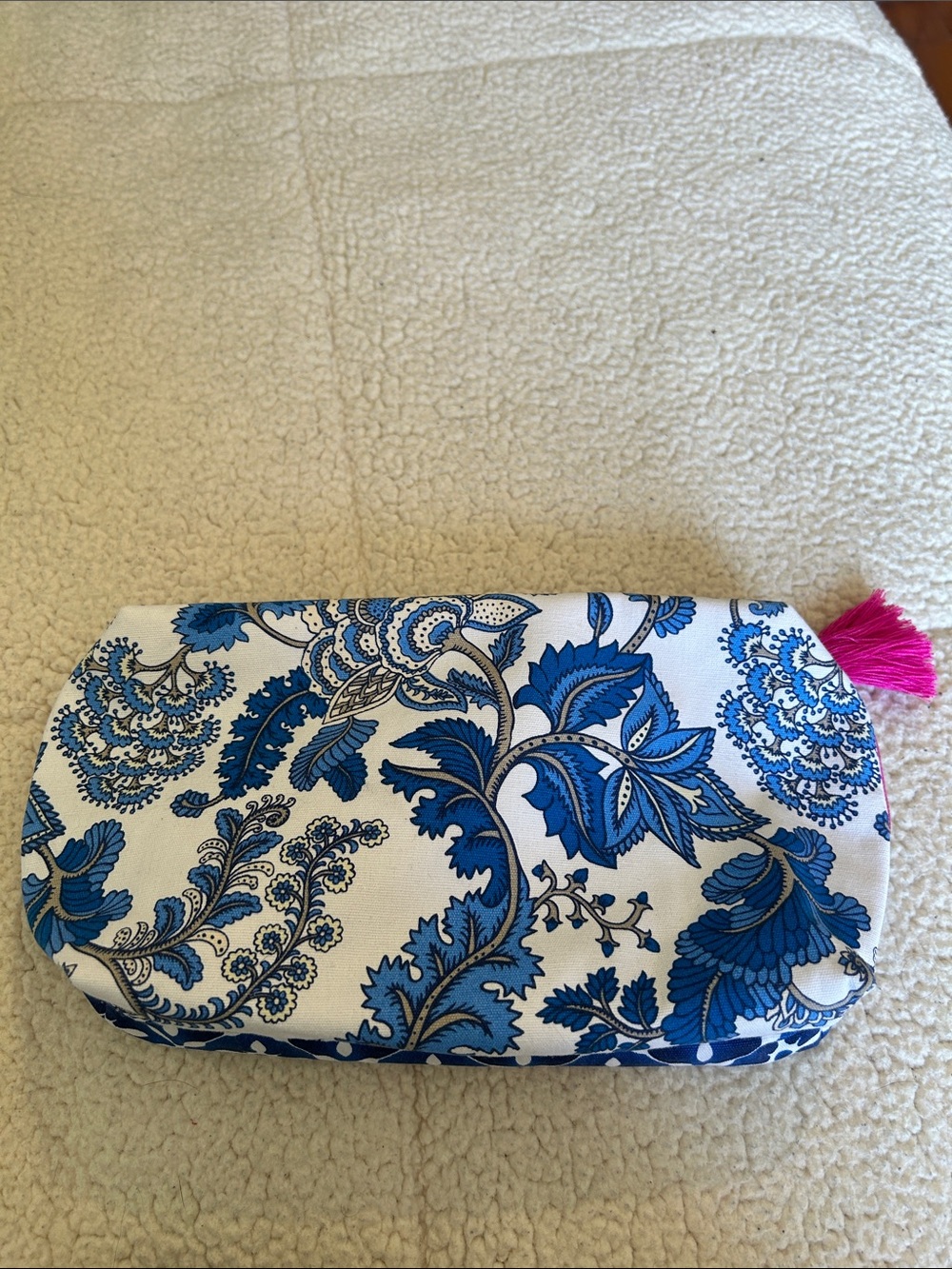 Estée Lauder Blue & White Floral Cosmetic Pouch with Hot Pink Interior